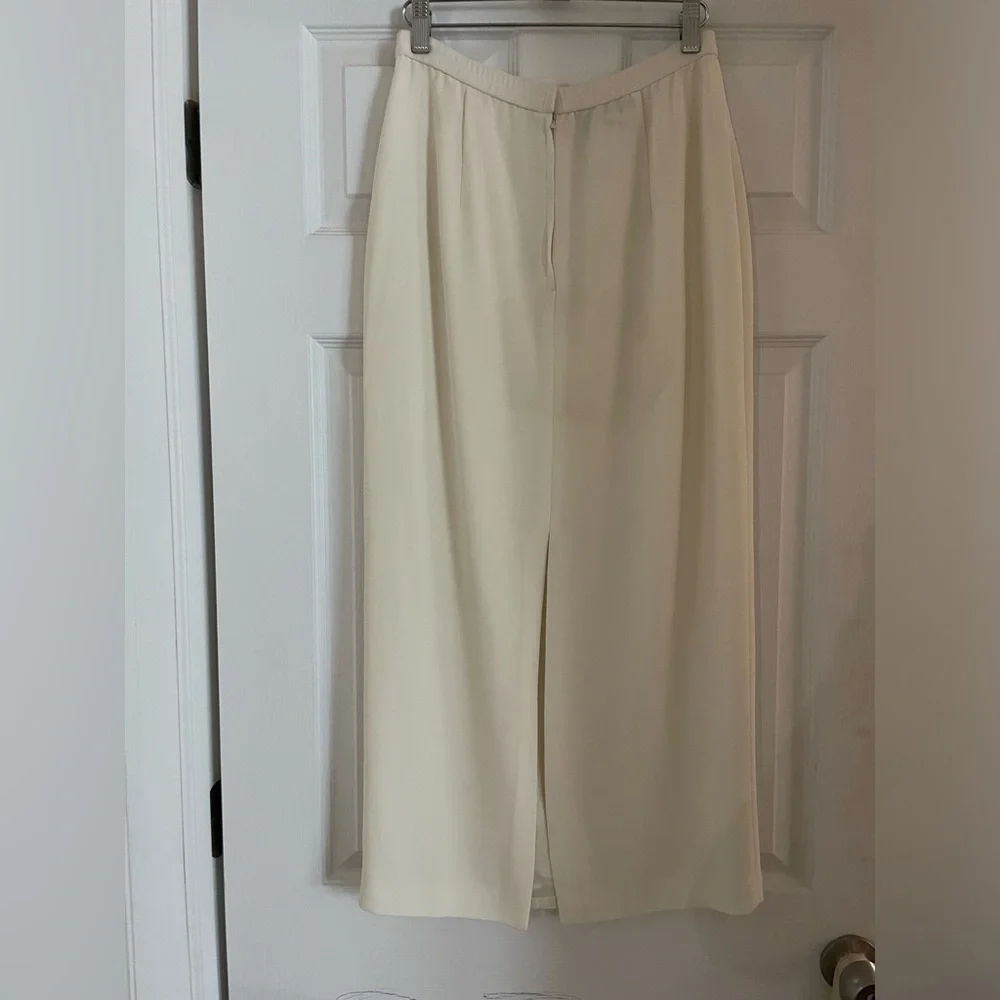 Vintage Elegant Cream Skirt